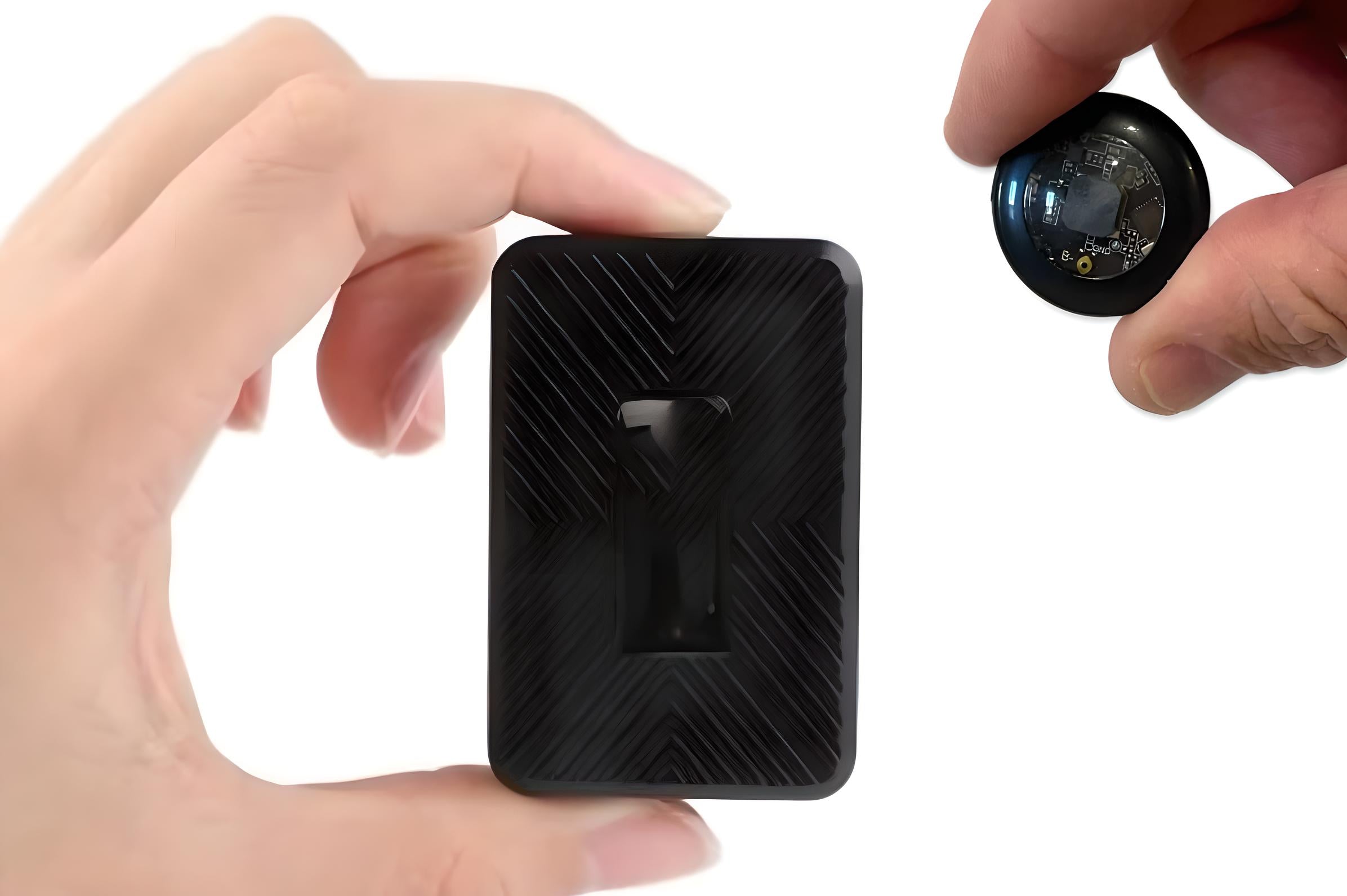 GPS Trackers vs. MagTag: Which One’s Right for You?